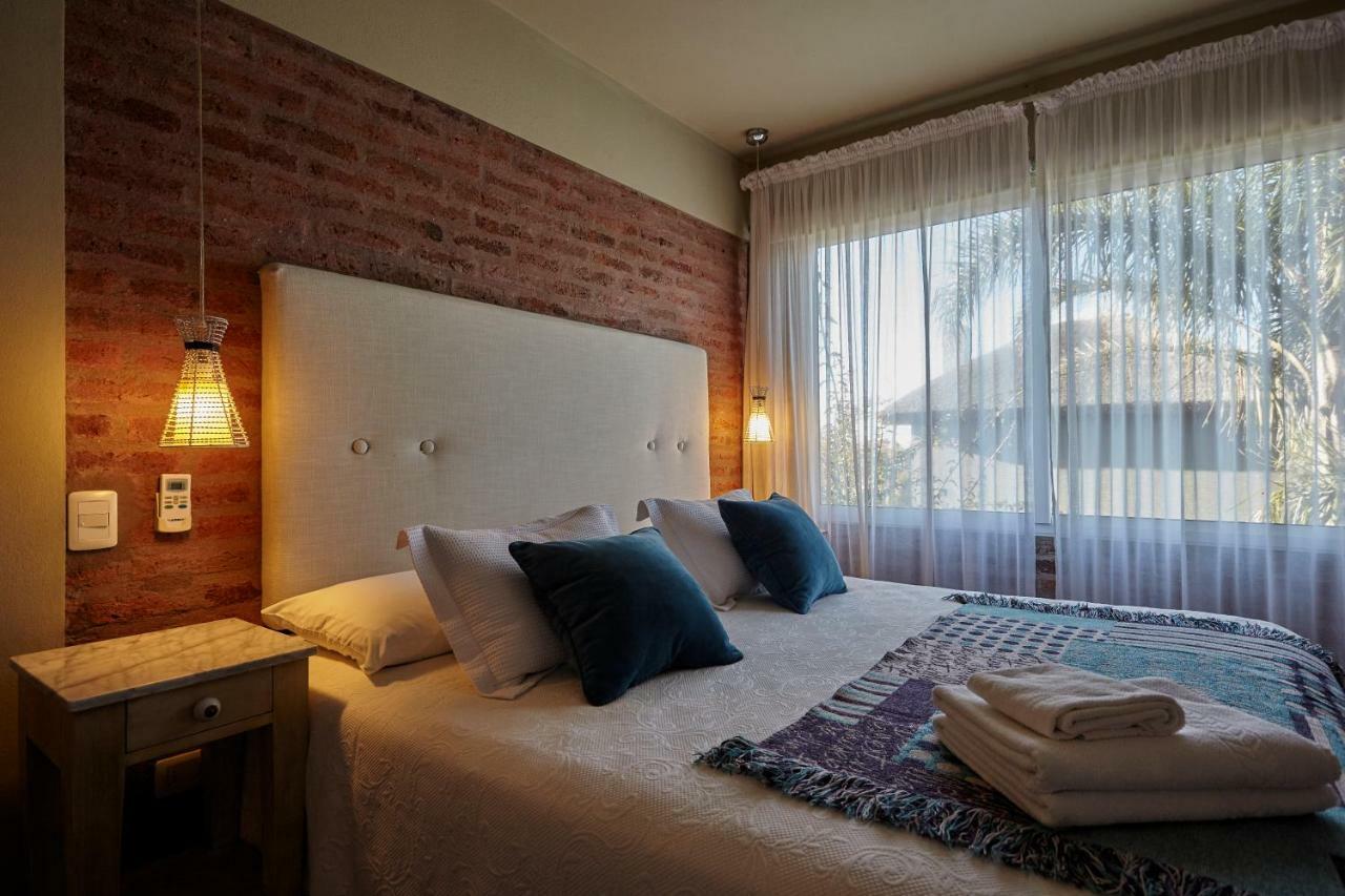 Villa Juana Bungalows & Suites Punta Del Diablo Ngoại thất bức ảnh