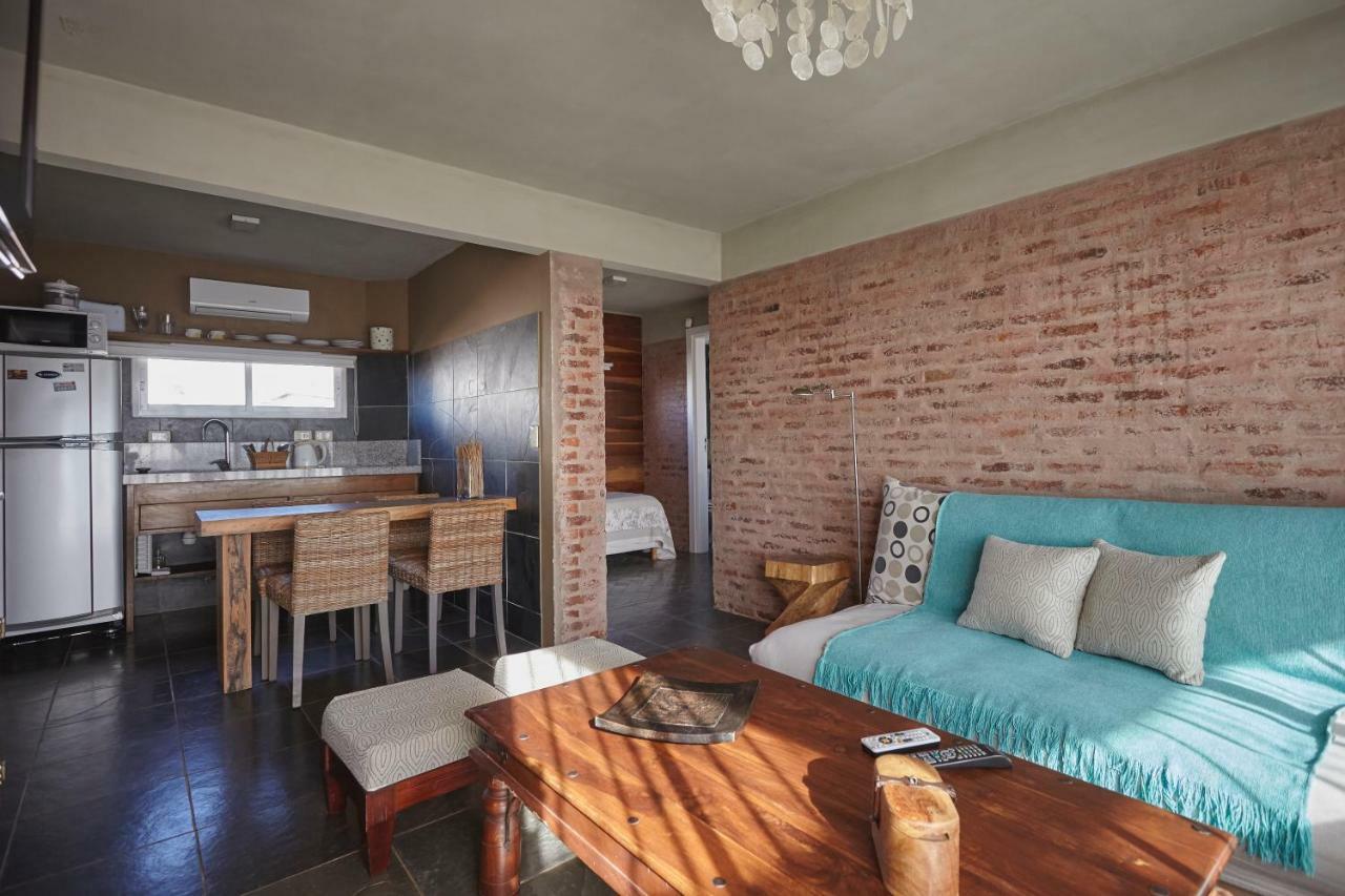 Villa Juana Bungalows & Suites Punta Del Diablo Ngoại thất bức ảnh